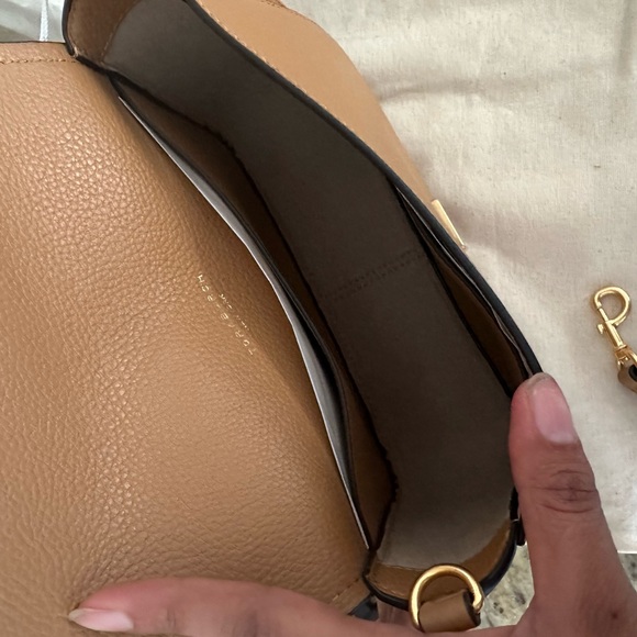 New Tory Burch Thea web flap crossbody tan - Picture 7 of 10